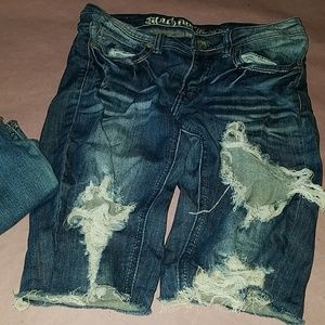 Machine denim destroyed Jean shorts